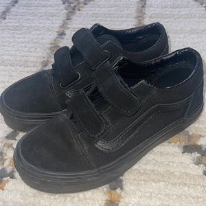 Toddler size 13.5 boys vans